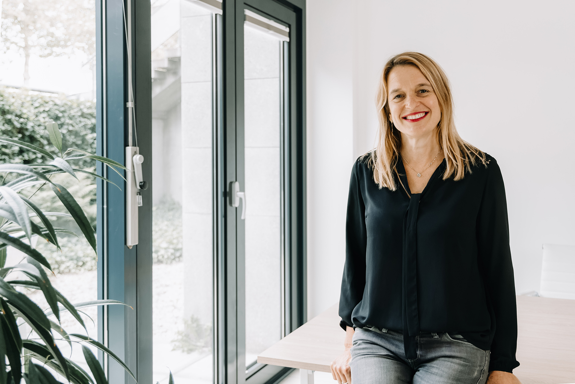 N.L.M. (Nicole) van Dongen 